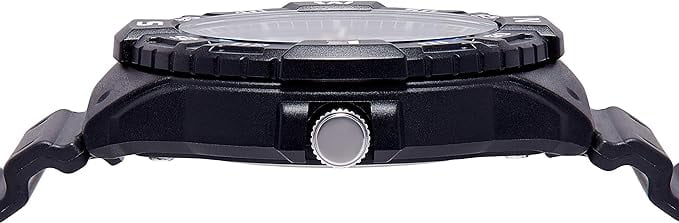 Casio MRW220HCM-1B Men's Analogue Quartz Resin Strap Watch
