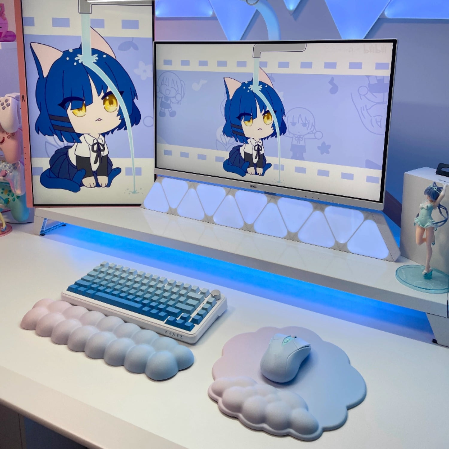 MiFuny Cloud Wrist Rest & Mouse Pad Set, Ergonomic Pillow Support  Fits 61-96% Layout,size 370x105x25mm, Waterproof