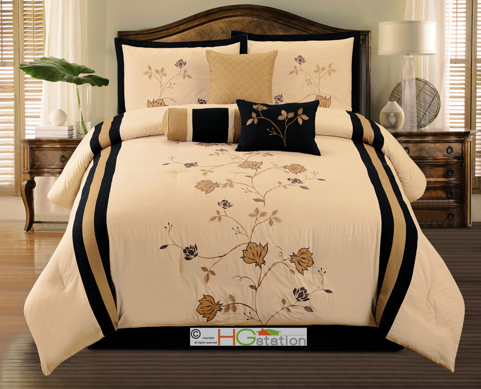 7 Pc Classy Verona Floral Blossom Garden Embroidery Comforter Set