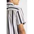 thumbnail image 4 of Camisa Manga Corta Estampada C&a De Hombre, 4 of 7