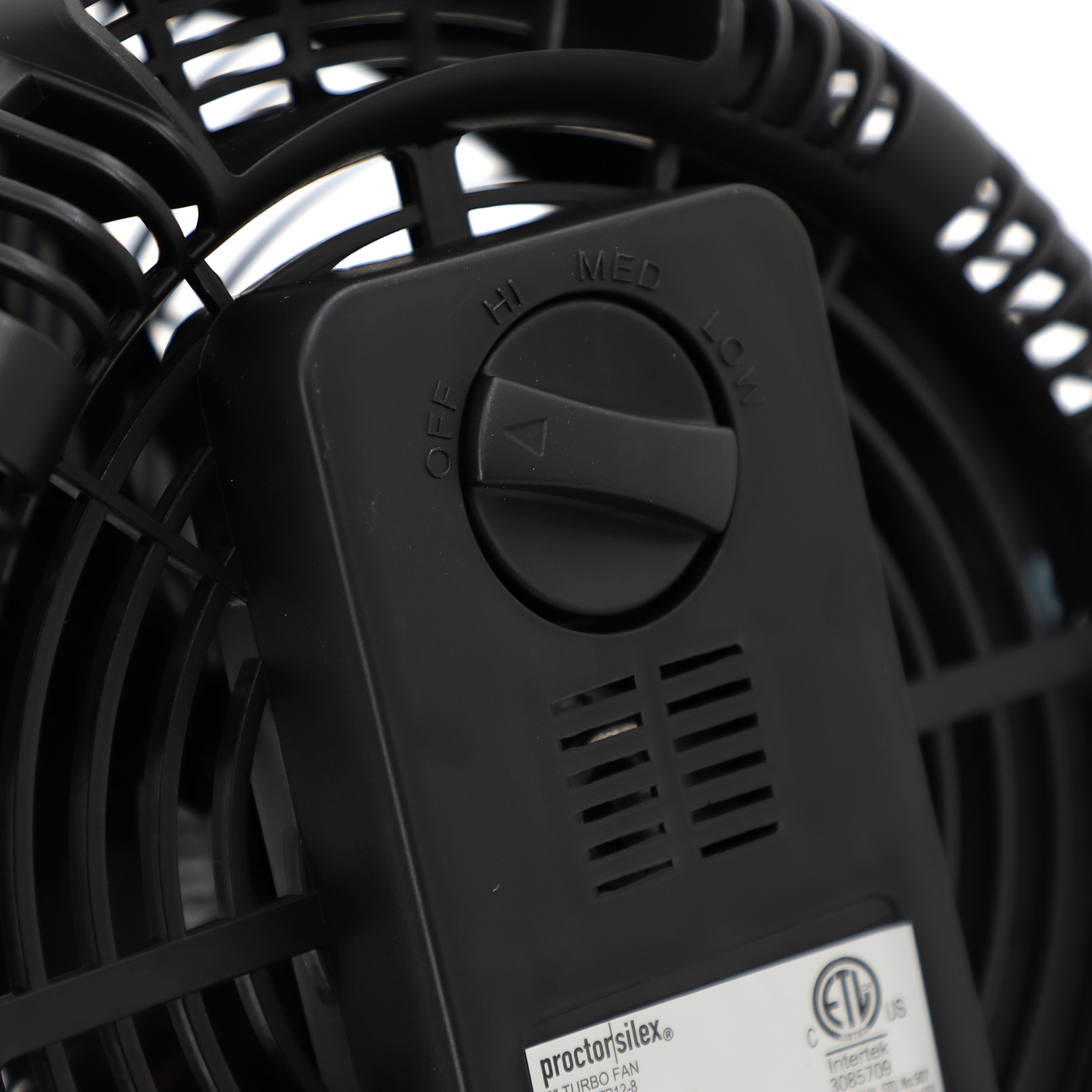 Proctor Silex 8 Inch 35 Watt 3-Speed Adjustable Tilt Desk Office Fan in Black