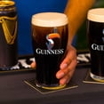 thumbnail image 3 of Vaso de pinta Guinness Standing Toucan, 590 ml, producto oficial, 3 of 4