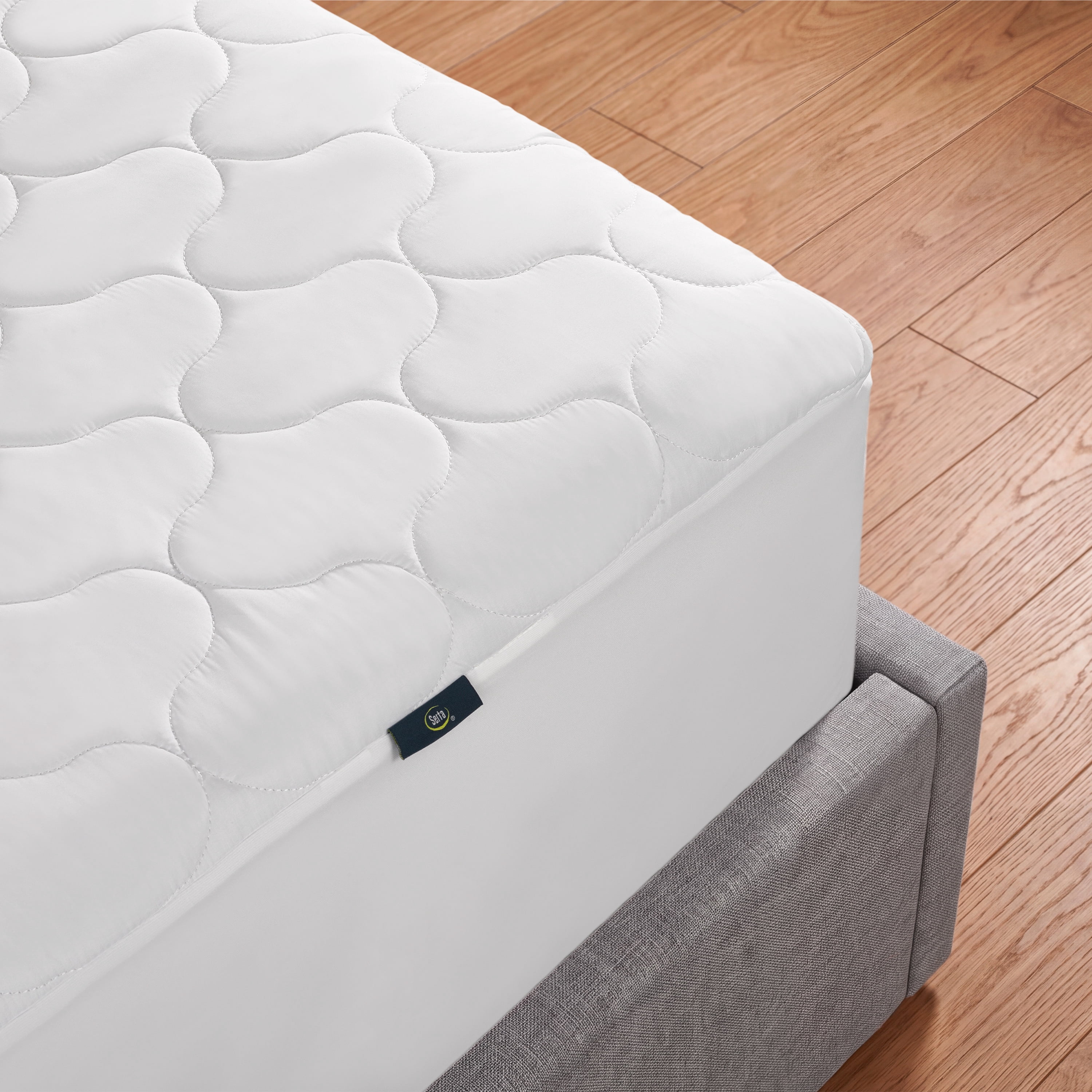 Sertapedic 5-in-1 Advanced Comfort Waterproof Mattress Pad, Queen