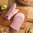 thumbnail image 2 of Miniguantes KitchenAid para ollas, 14 x 23 cm, calor, 315 °C, 2 of 7