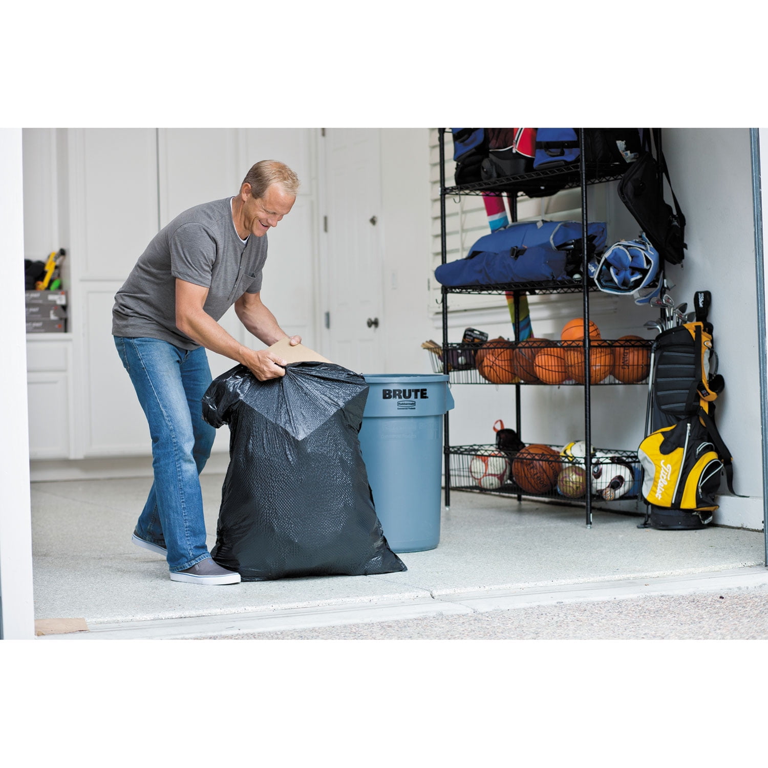 Glad 70358 30 in. x 32 in. 30 gal. 1.05 mil ForceFlexPlus Drawstring Large Trash Bags - Black (70/Carton)