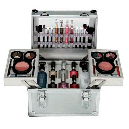 First-Class Beauty Train Case