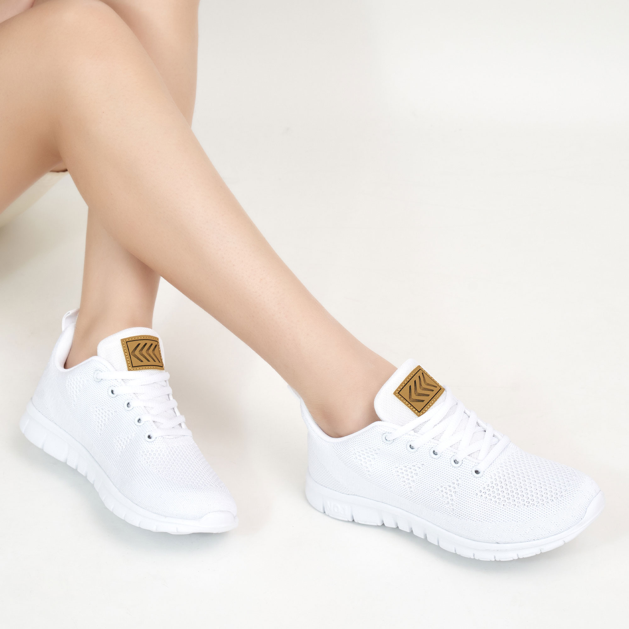 Ecetana Women's Running Shoes Breathable Mesh Sneakers photo 7