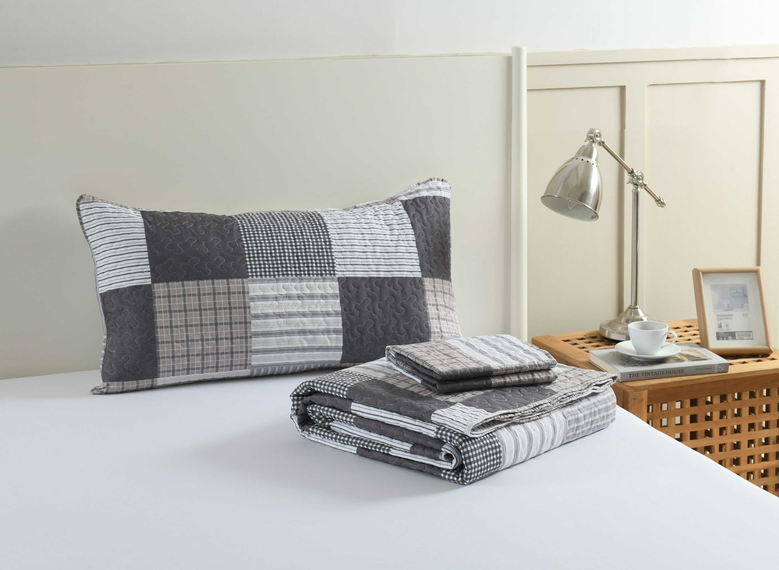 GREAGLE Gray Polyester Summer Quilt with Sham, Twin - Lightweight