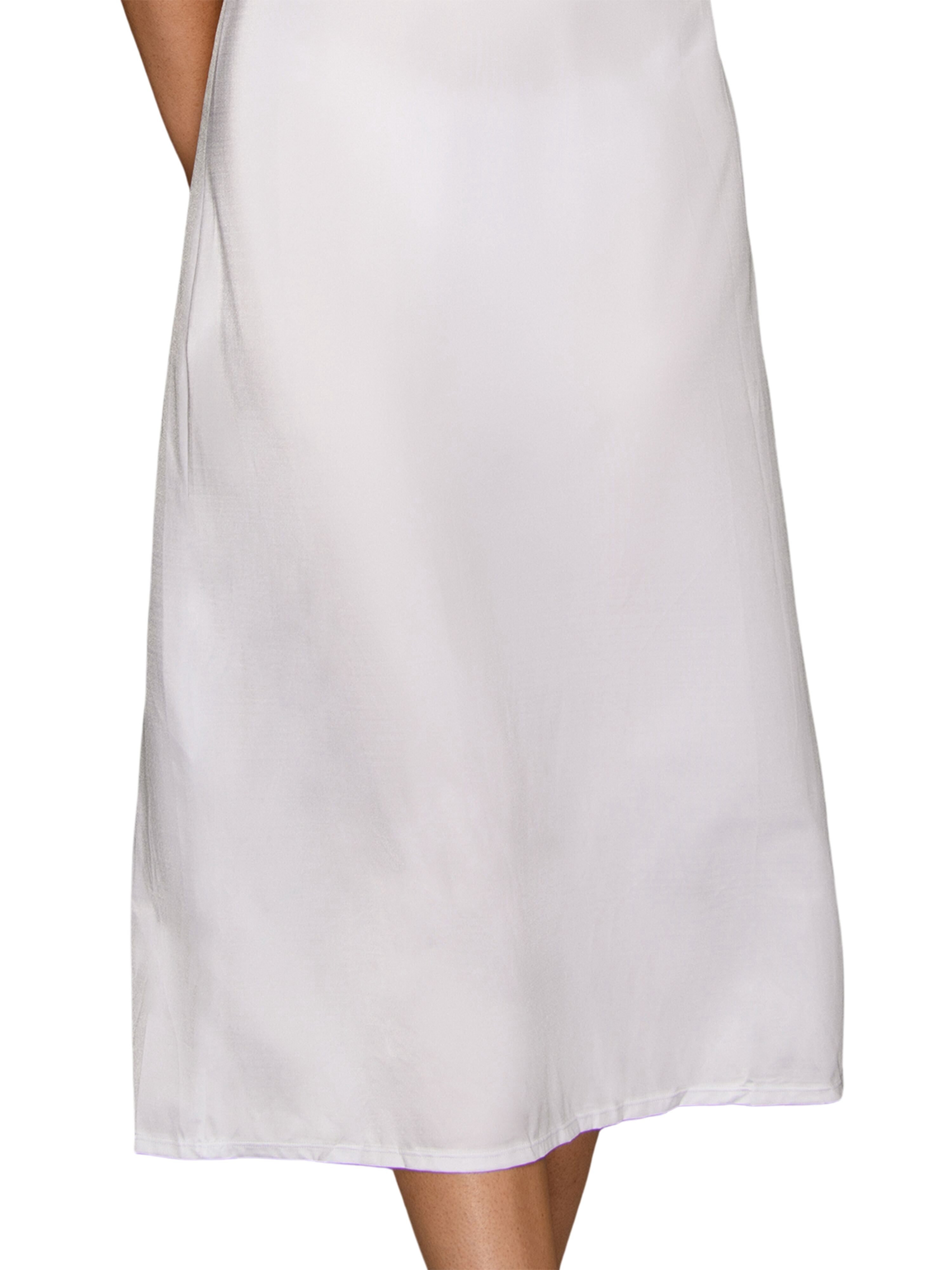 Vanity Fair Lingerie Women's Full SpinSlip - Everyday Layers, Anti-static, V-Neck & Straight Neck, Multiple Lengths Available