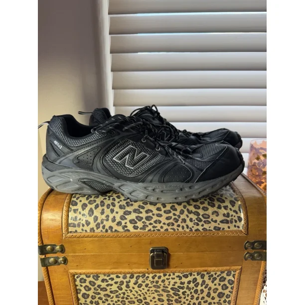 NEW BALANCE MEN'S 481v2, LACE UP BLACK SNEAKERS, SIZE 14 D, VERY NICE CONDITION