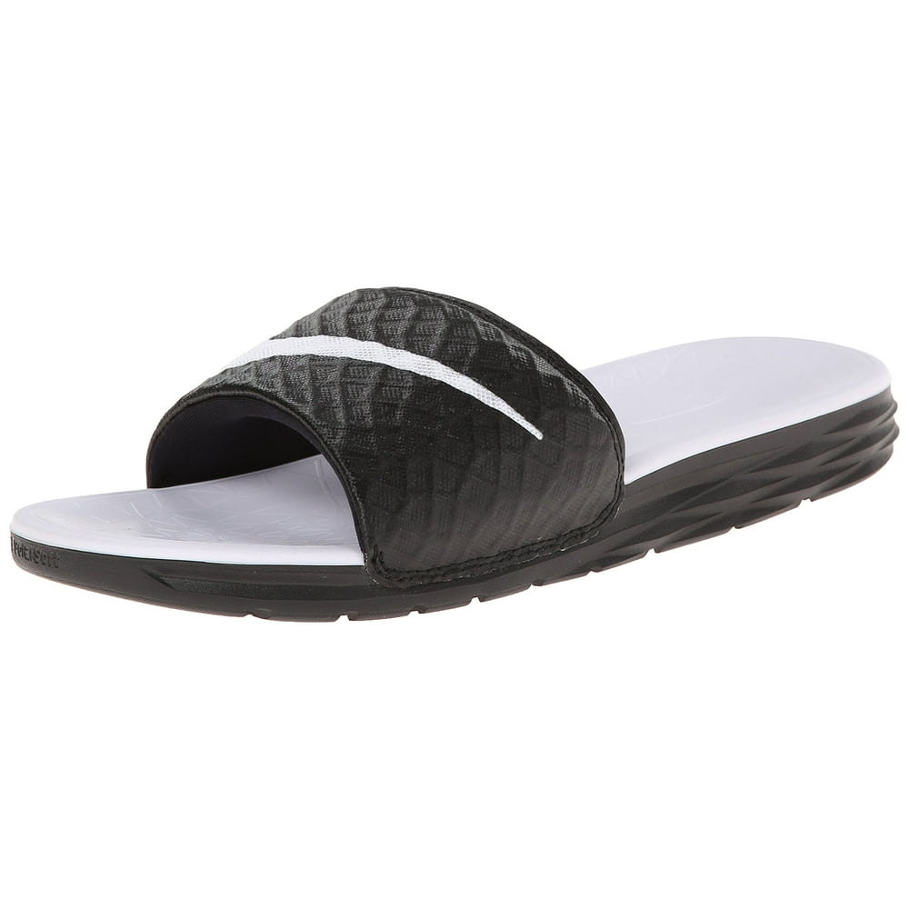 flip flops trendy