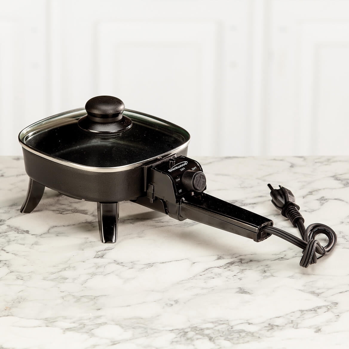 Brentwood SK-45 6-inch Non-Stick Electric Skillet with Glass Lid, Black