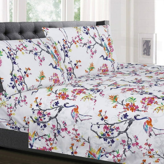 Botanical Pastel Floral Pattern 4-Piece 1500 Supreme Collection Sheet Set