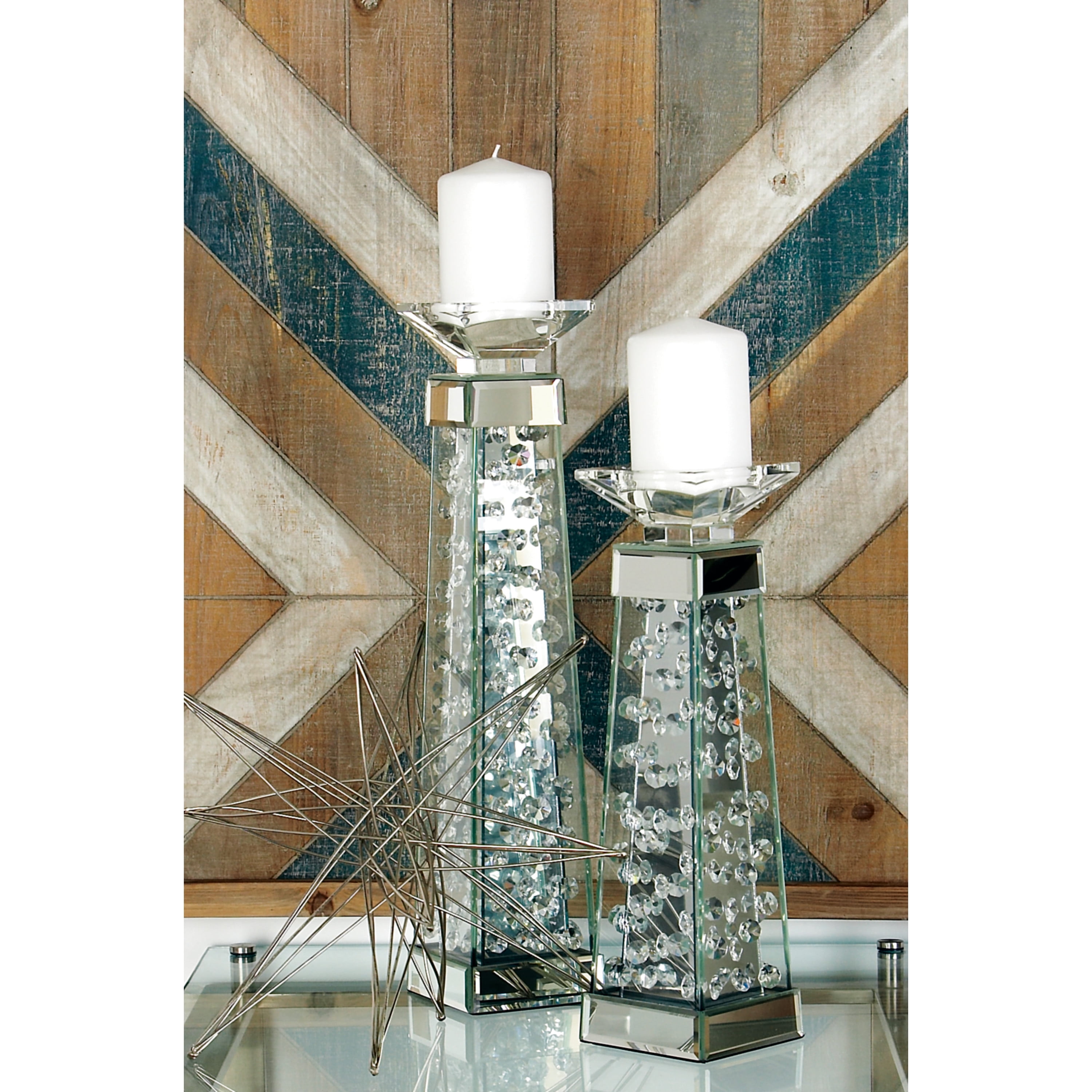 DecMode Silver Glass Mirrored Candle Holder