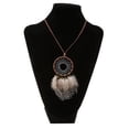 thumbnail image 4 of Collar con colgante de cuero con atrapasueños nativos de Bohemian Fortune Dreams, 4 of 9