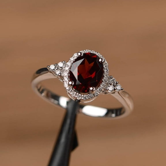 Natural Red Garnet 925 Sterling Silver Ring, Gift for Her, Engagemant Ring, Birthstone Rings for Women, Gift For Her
