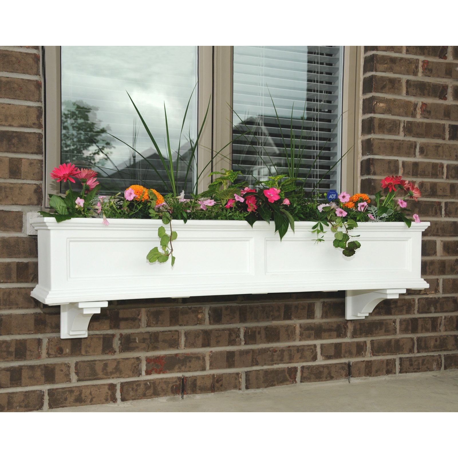 Mayne 48-Inch Rectangle Polyethylene Fairfield Window Box - Walmart.com