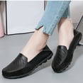 thumbnail image 4 of Tuobarr Womens Slip On Flat Shoes, Women's Comfortable Leather Loafers, Casual Round Toe Moccasins Driving Flats, Soft Walking Shoes Women Slip On Black, 4 of 5