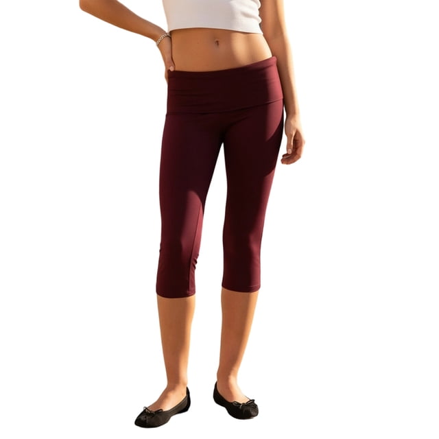 Pantalones capri de mujer de tiro bajo con cintura plegable, color liso, corte ajustado y estilo cropped.