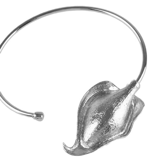 YIEMEEN Elegant Metal Choker Necklace Adornment Vintage Metal Flower Shape Necklace Elegant Floral Open Choker Party Accessories