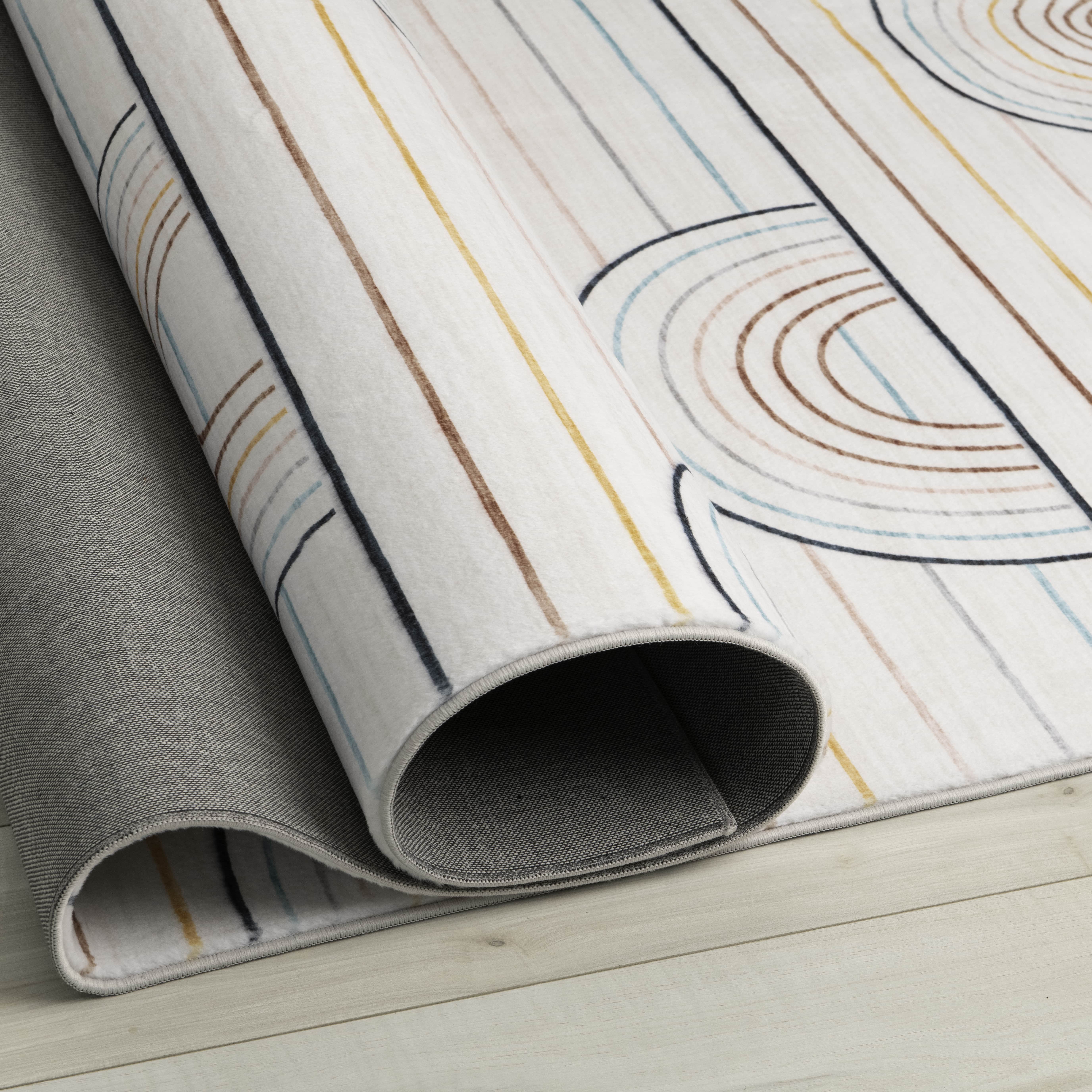 Tapis Branch Soft Steps Playtime a rayures colorees arc-en-ciel, bleu et rose - Garçons et filles dans la salle de jeux, la chambre d'enfant, la chambre