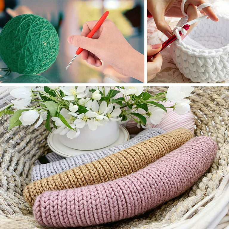 KnitHacker - Organize Your Crochet Hooks With This Cute Crochet Caddy   Get The Pattern! 👉  #crochet #handmade #diy