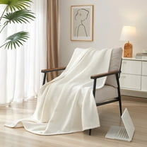 Mainstays Reversible Cozy Boucle Chenille Plush Throw, Vanilla 50" x 70"