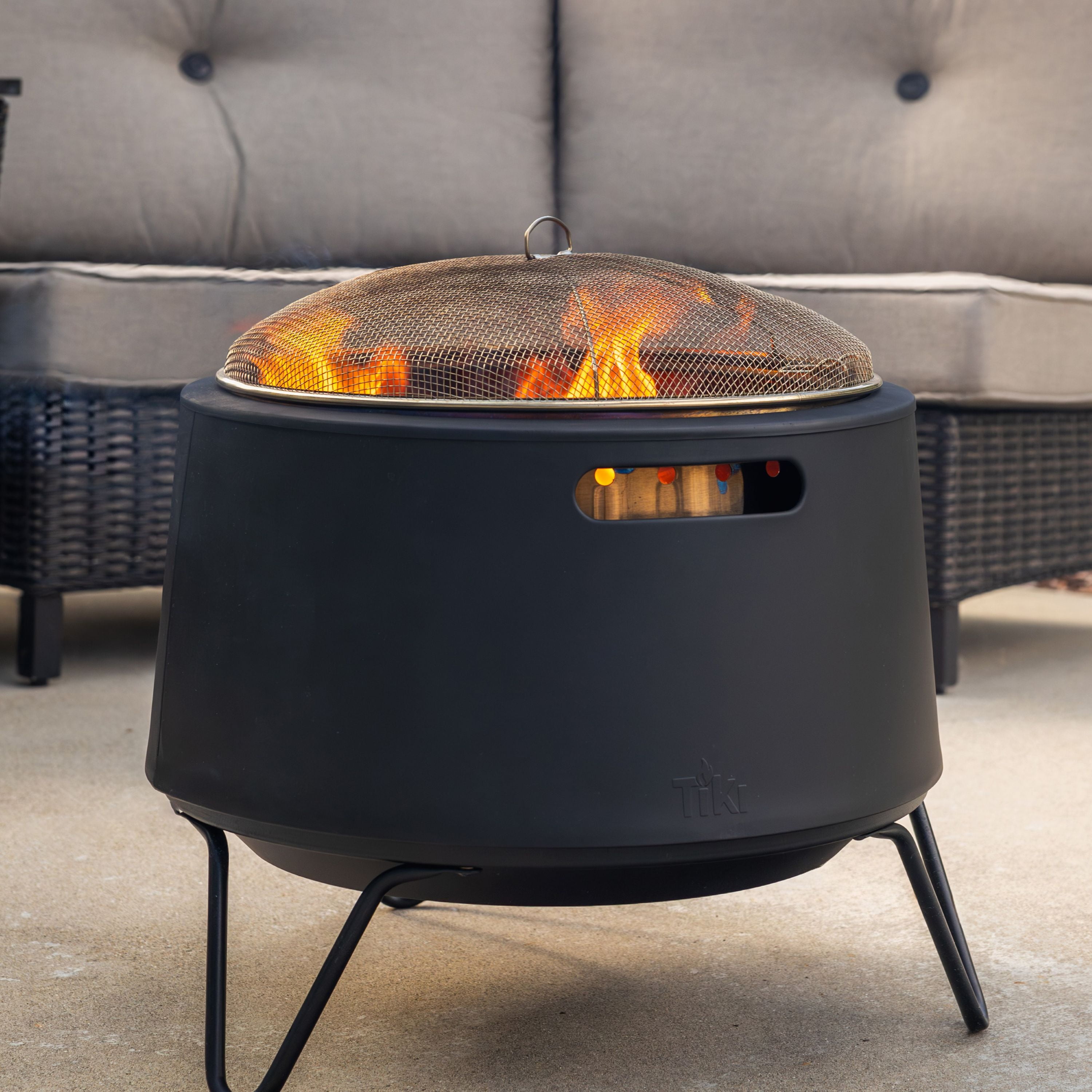 TIKI® Brand 18 Inch Smokeless Fire Pit Metal Screen Gold and 18 inch Poker Black