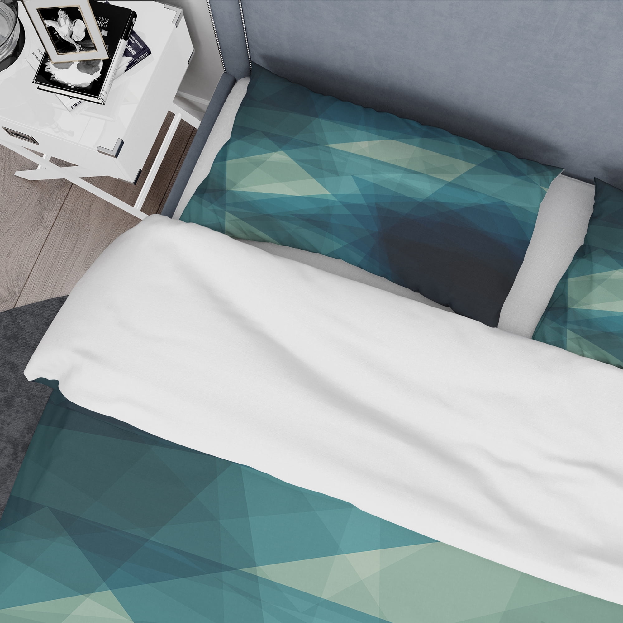 Designart 'Abstract Geometric Shades of Blue' Modern & Contemporary Duvet Cover Set
