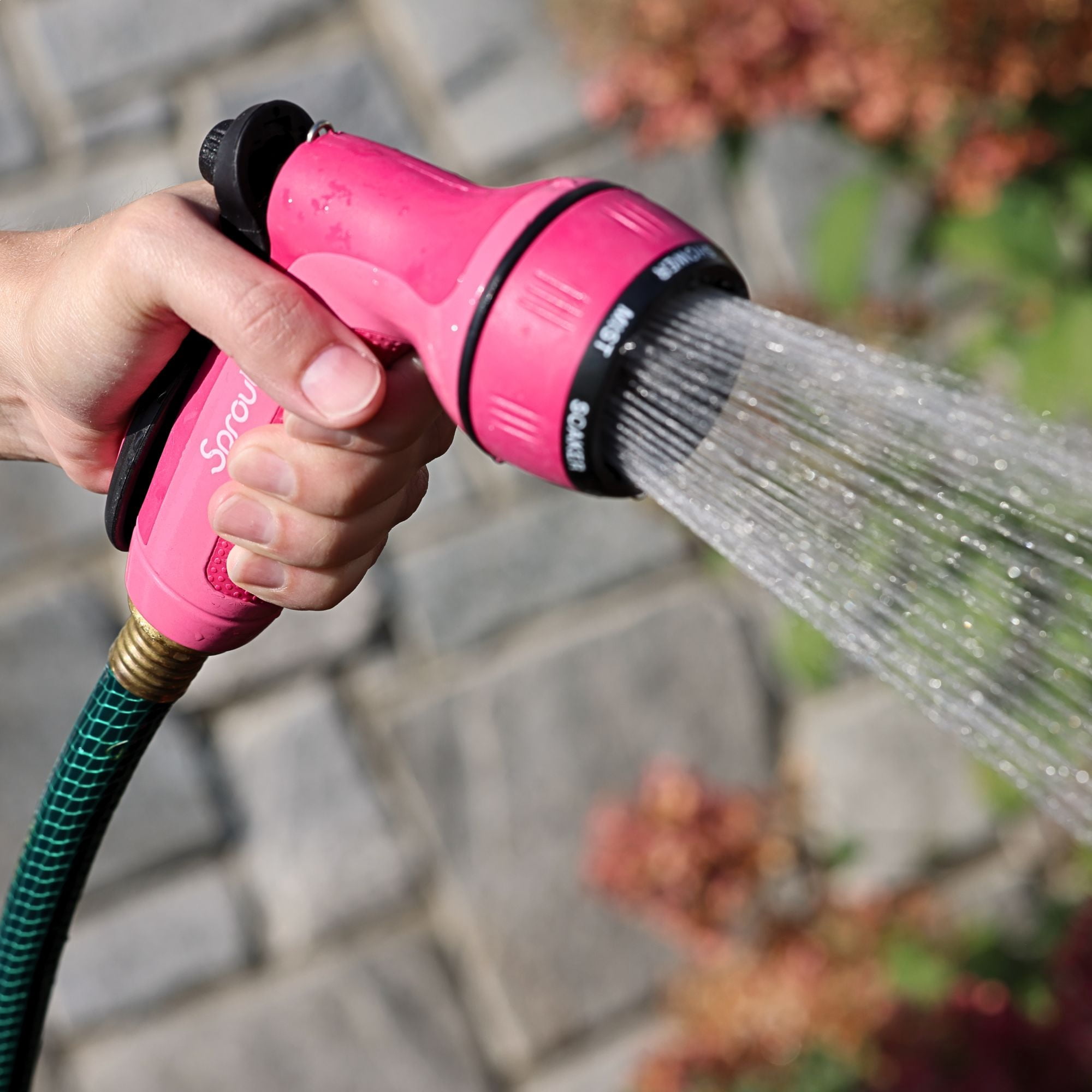 Sprout Rear-Trigger 7-Pattern Metal Nozzle in Red