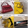 thumbnail image 3 of Bolso de mensajero pequeño para mujer, bolso de hombro para mujer para teléfono móvil, bolso ligero de cuero de moda., 3 of 5