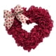 thumbnail image 4 of Corona de San Valentín de 15.75 '', colgante de puerta Corona en forma de corazón Corazón de amor Guirnalda decorativa para celebración Jardín Salvador Corona colgante de puerta delantera, 4 of 10