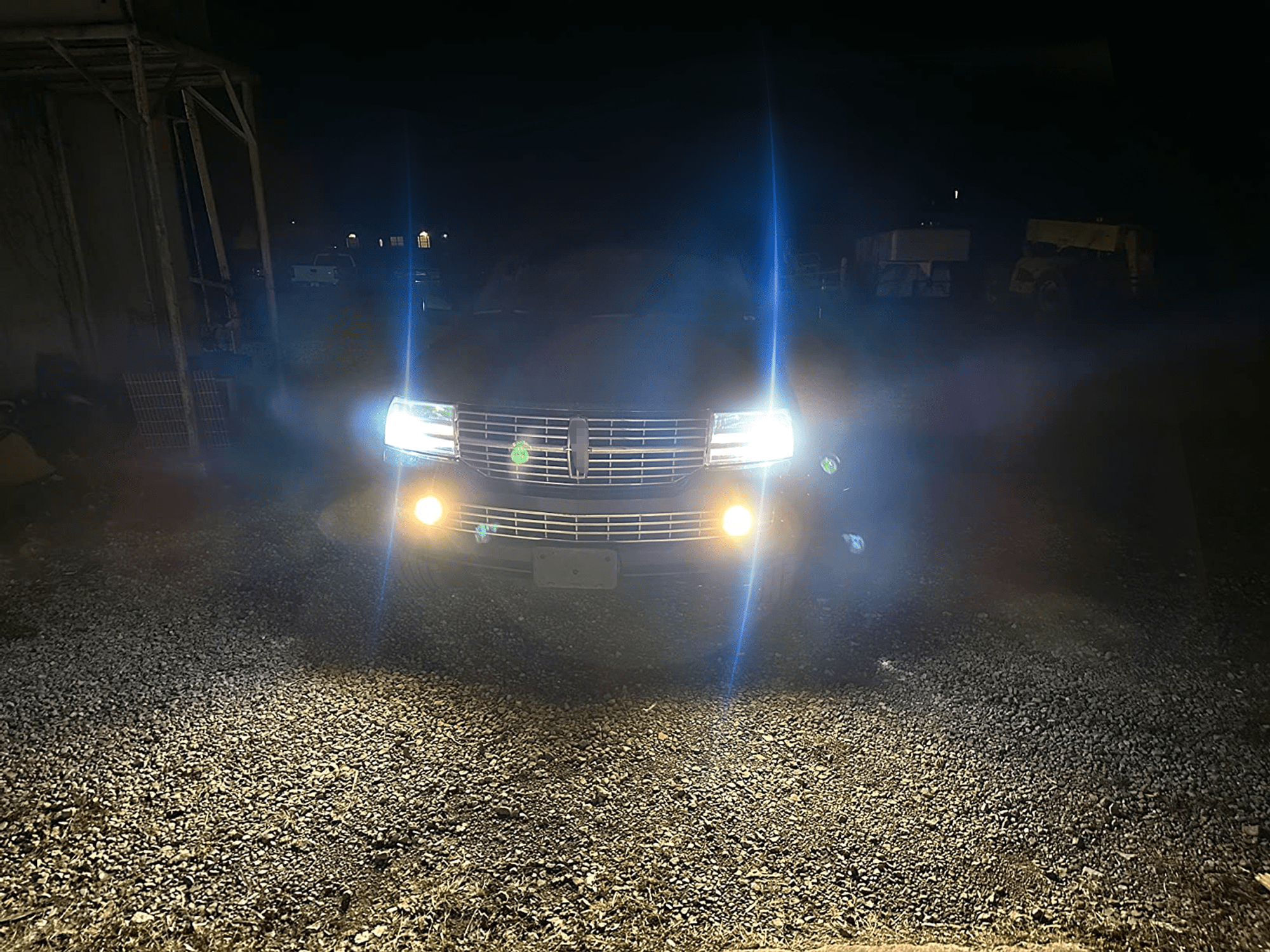 For 2007 2008 2009 2010 2011 2012 2013 2014 2015 2016 2017 2018 Lincoln Navigator Headlights D3S Xenon HID Bulbs, High Low Dual Beam Bi-xenon Lights, 6000K White 35W OEM D3SC1, 2-Pack