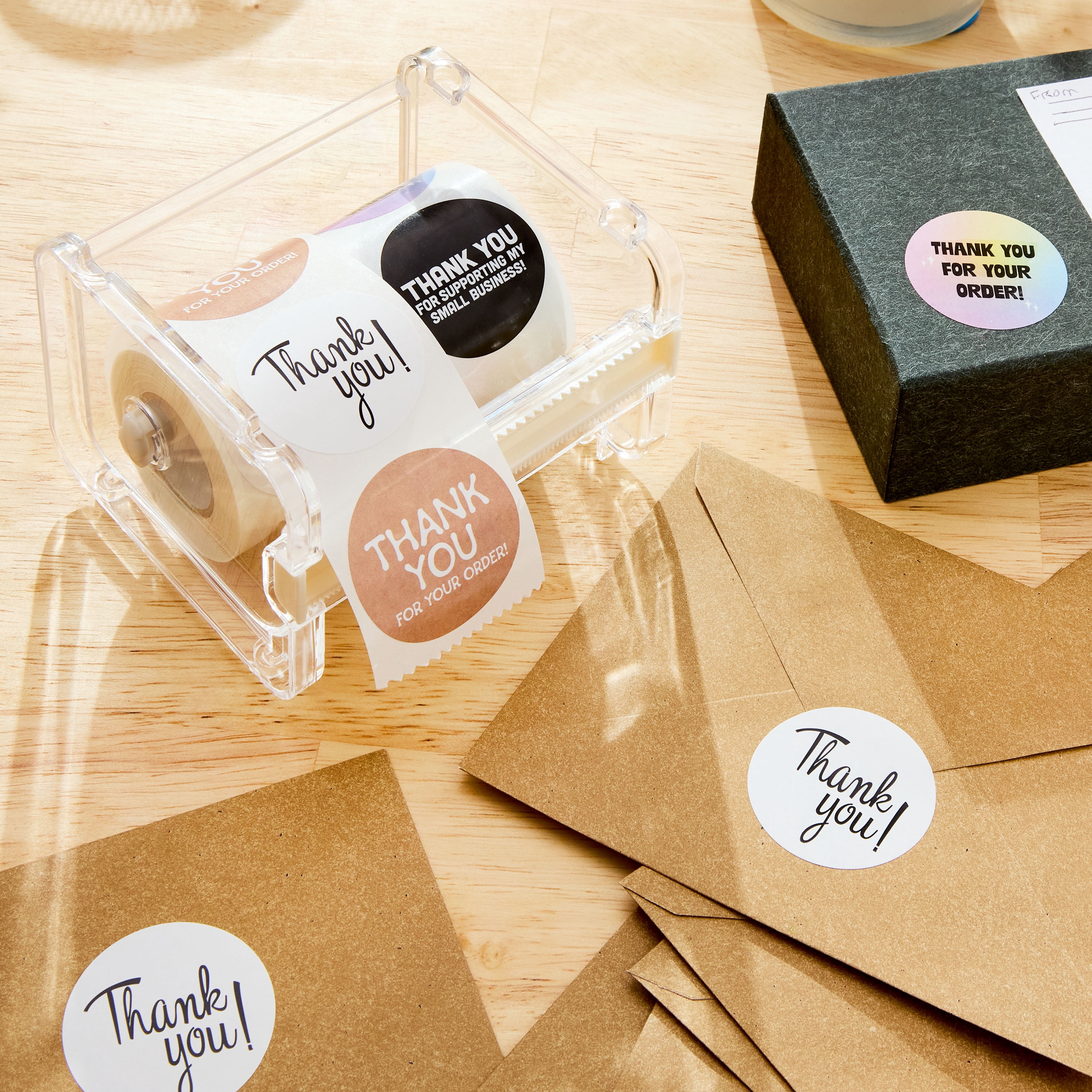 Pen+Gear Thank You Stickers with Dispenser, Assorted Designs, 500 Count