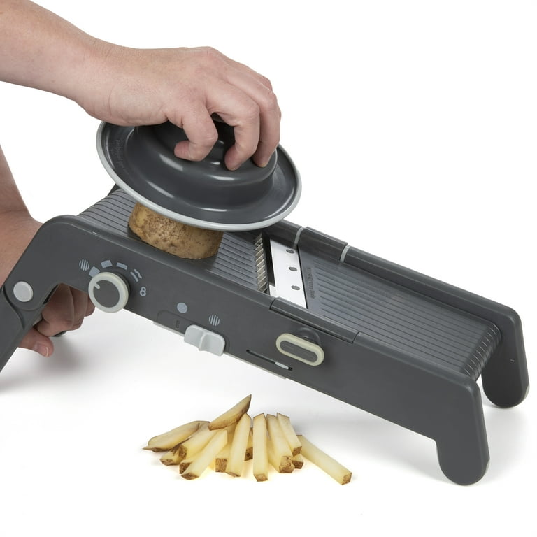 Pull to play this kitchen mandoline - CNET
