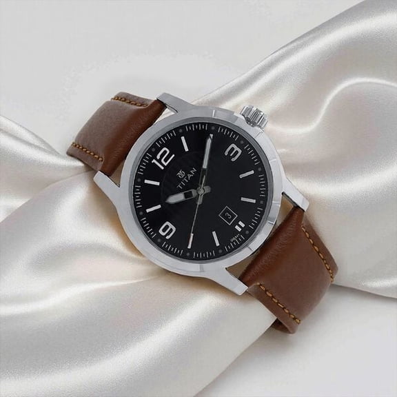 Titan Quartz Analog Black Dial Leather Strap Watch for Men-NS1730SL02