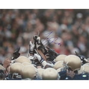 Tony Rice Autographed Notre Dame Players Pointing 16" x 20" Photograph