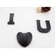 thumbnail image 4 of Ganchos plegables para abrigos, letras del alfabeto de aluminio "I" "U", ganchos de pared en forma de corazón, ganchos retráctiles para colgar abrigos, sombreros, bolsos, toallas, llaves (negro), 4 of 5