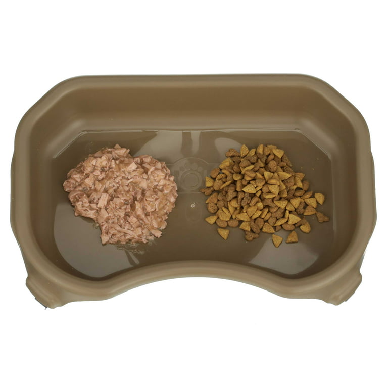 Neater Pets Giant Bowl for Large Dogs - Great for Multi-Pet Households -  Extra Large Plastic Trough Style Food or Water Bowl for Use Indoors or  Outdoors, Aquamarine, 2.25 Gallon (288 Oz.) 