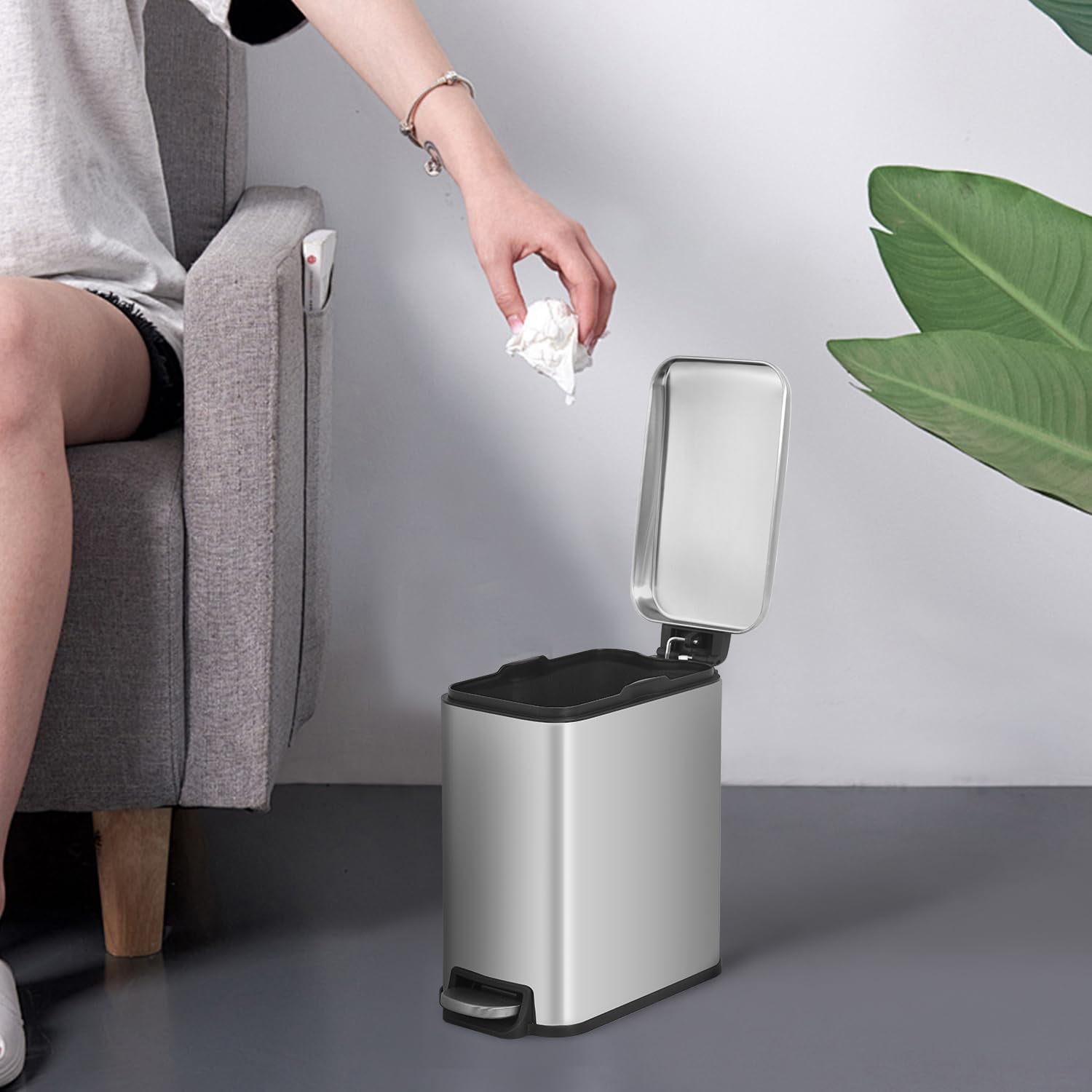 Dkelincs 1.3 Gallon (5 L) Step Trash Can with Lid Bathroom Garage Can Small Trash Bin Stainless Steel for Small Spaces, Silver