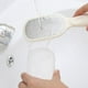 thumbnail image 3 of Lima de Pedicura Premium para Pies: Removedor de Callos de Acero Inoxidable con Mango de Agarre Suave, Raspador de Piel Muerta Dura para Pies Suaves y Lisos, Incluye Orificio para Colgar y Guardar., 3 of 4