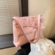 thumbnail image 2 of Bolso pequeño de moda con lazo, bolso de axila para mujer, nuevo estilo 2025, bolso de mensajero simple de color sólido, bolso cuadrado pequeño, 2 of 4