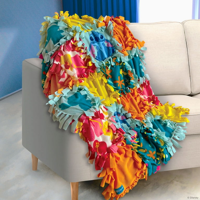 Fashion Angels: Disney's Stitch -No-Sew Blanket Kit – Make Your