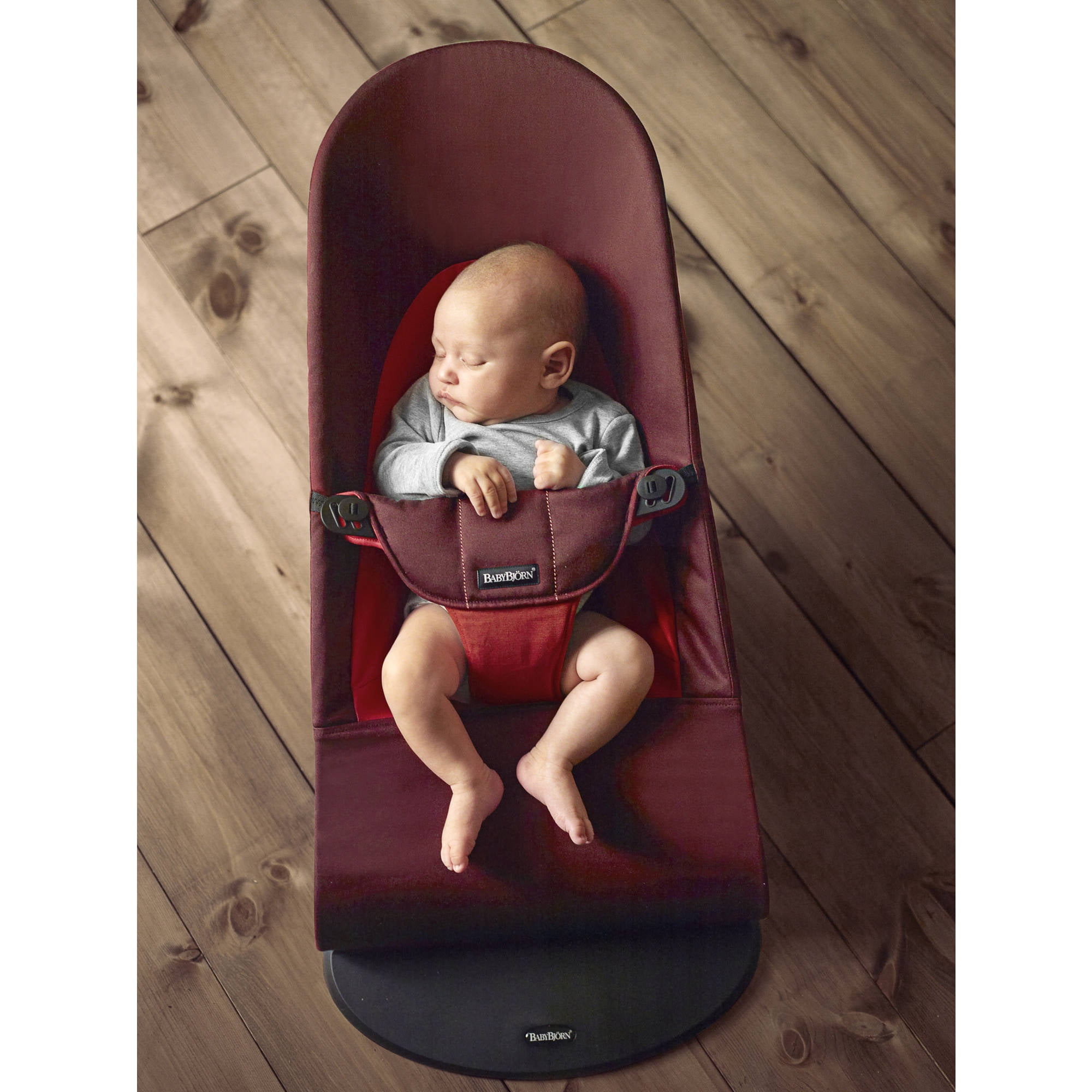 baby bjorn bouncer red