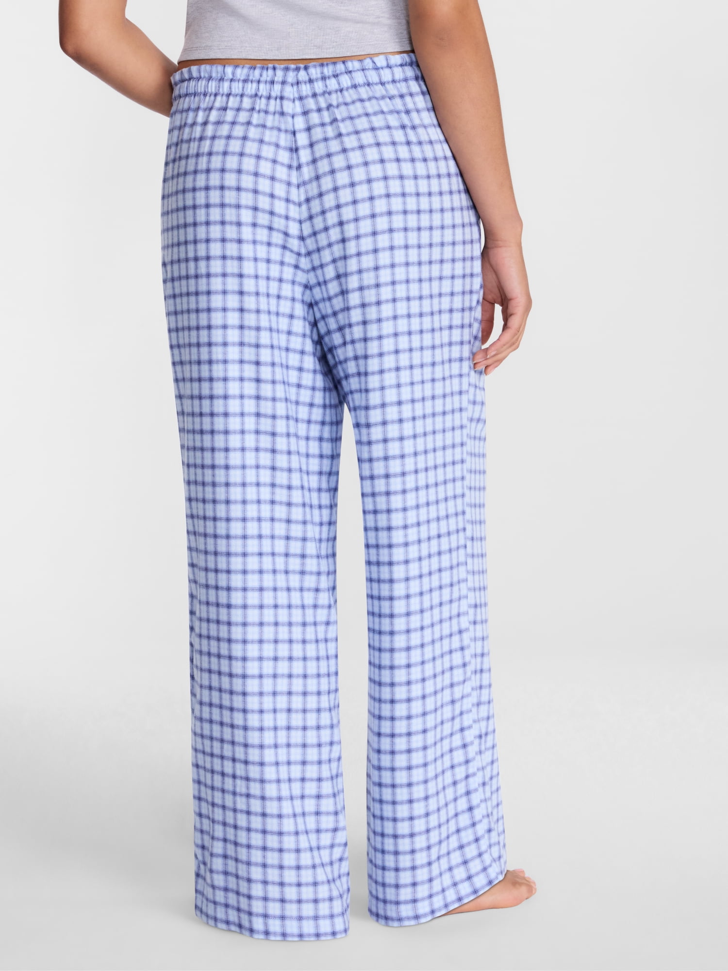 Joyspun Women's Flannel Sleep Pants, 30” Inseam, Sizes XS-3X