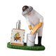 thumbnail image 4 of Figura de resina, estatua artística de apicultura, adorno de mesa coleccionable, escultura para Cosecha de miel, 4 of 9
