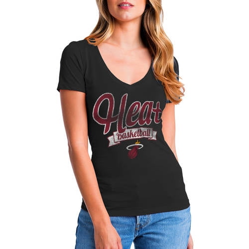 NBA Miami Heat Women's Short Sleeve Graphic Tee - Walmart.com