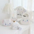 thumbnail image 2 of Bolso de felpa de la serie Sanrio Cinnamoroll para niña, bolso de peluche suave, bolso de hombro cruzado, bolso de toalla de papel, regalo de muñeca, 5 estilos, 2 of 4
