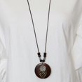 thumbnail image 3 of Collar con colgante de madera de 2 piezas con dijes de hojas de búho, cadena de cuerda de cera larga, collar de joyería hecho a mano para regalo de mujer --- Código de producto 46885, 3 of 5