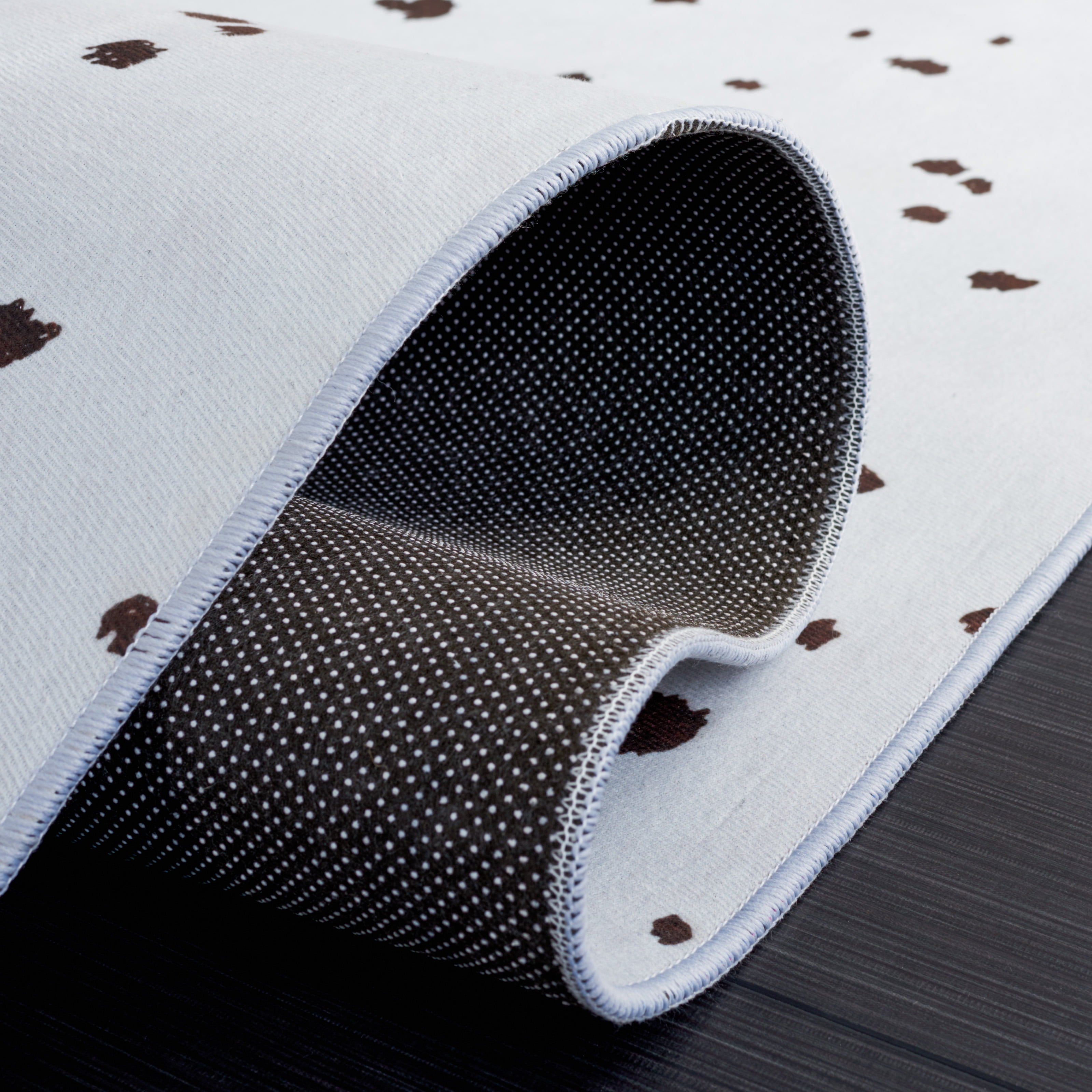 SAFAVIEH Faux Hide Crane Dot-Print Area Rug, Ivory/Black, 9' x 12'